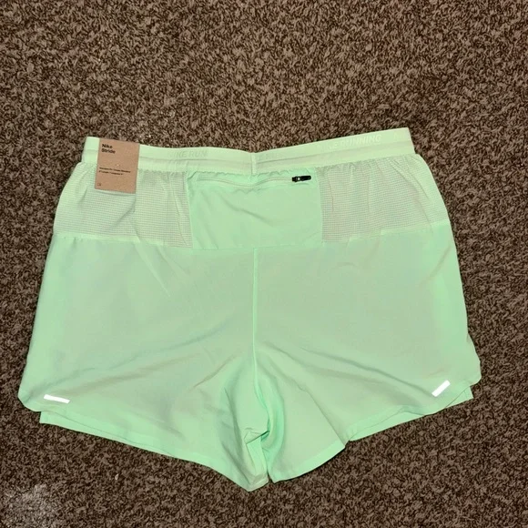 Nike Stride Light Green Shorts - Picture 2 of 5